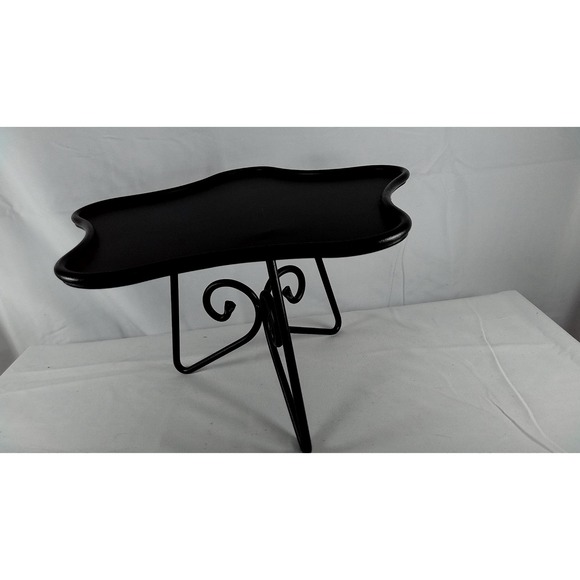 Longaberger Handmade Wrought Iron Medium Star Stand - Picture 2 of 6